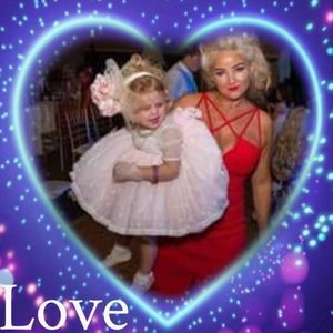 Meet your Posher, Ellen